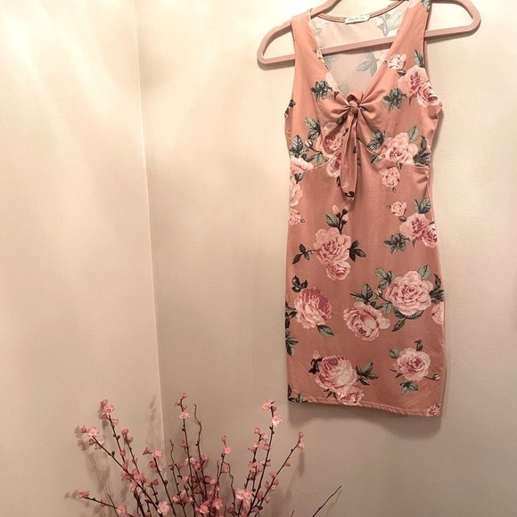 FLOWER Print Mini Dress - Picture 1 of 16